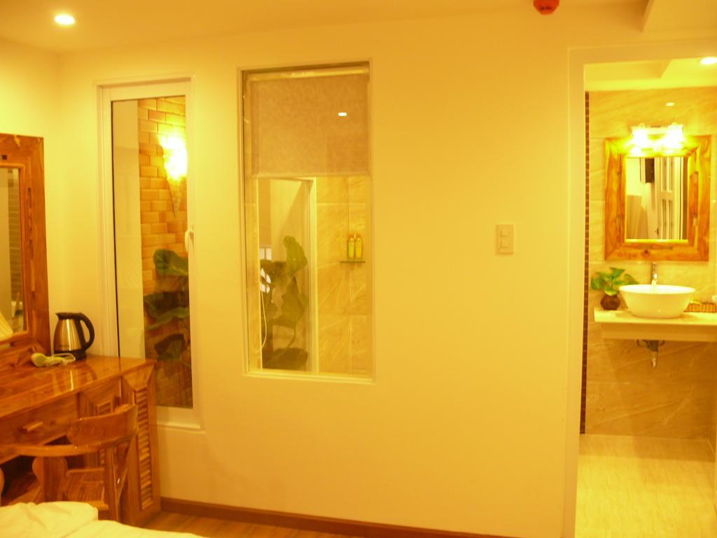 Rex Hotel & Apartment Nha Trang Extérieur photo