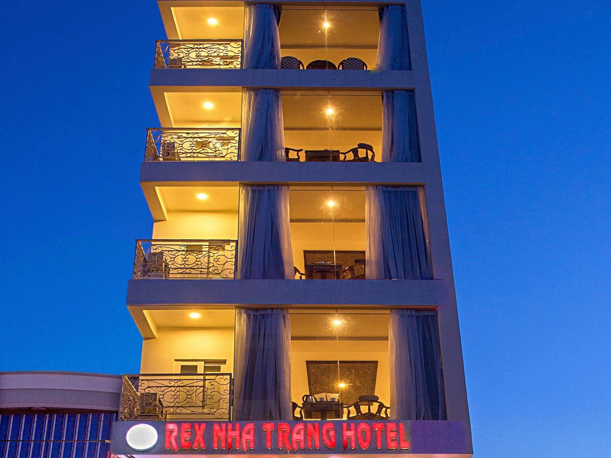 Rex Hotel & Apartment Nha Trang Extérieur photo