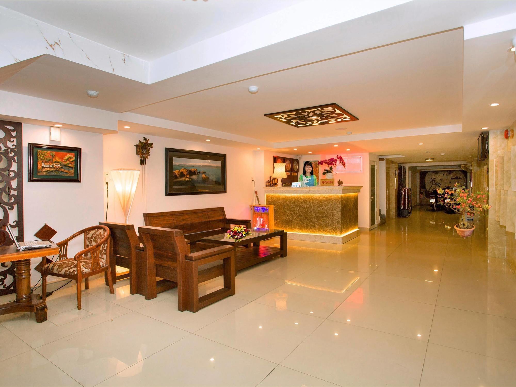 Rex Hotel & Apartment Nha Trang Extérieur photo