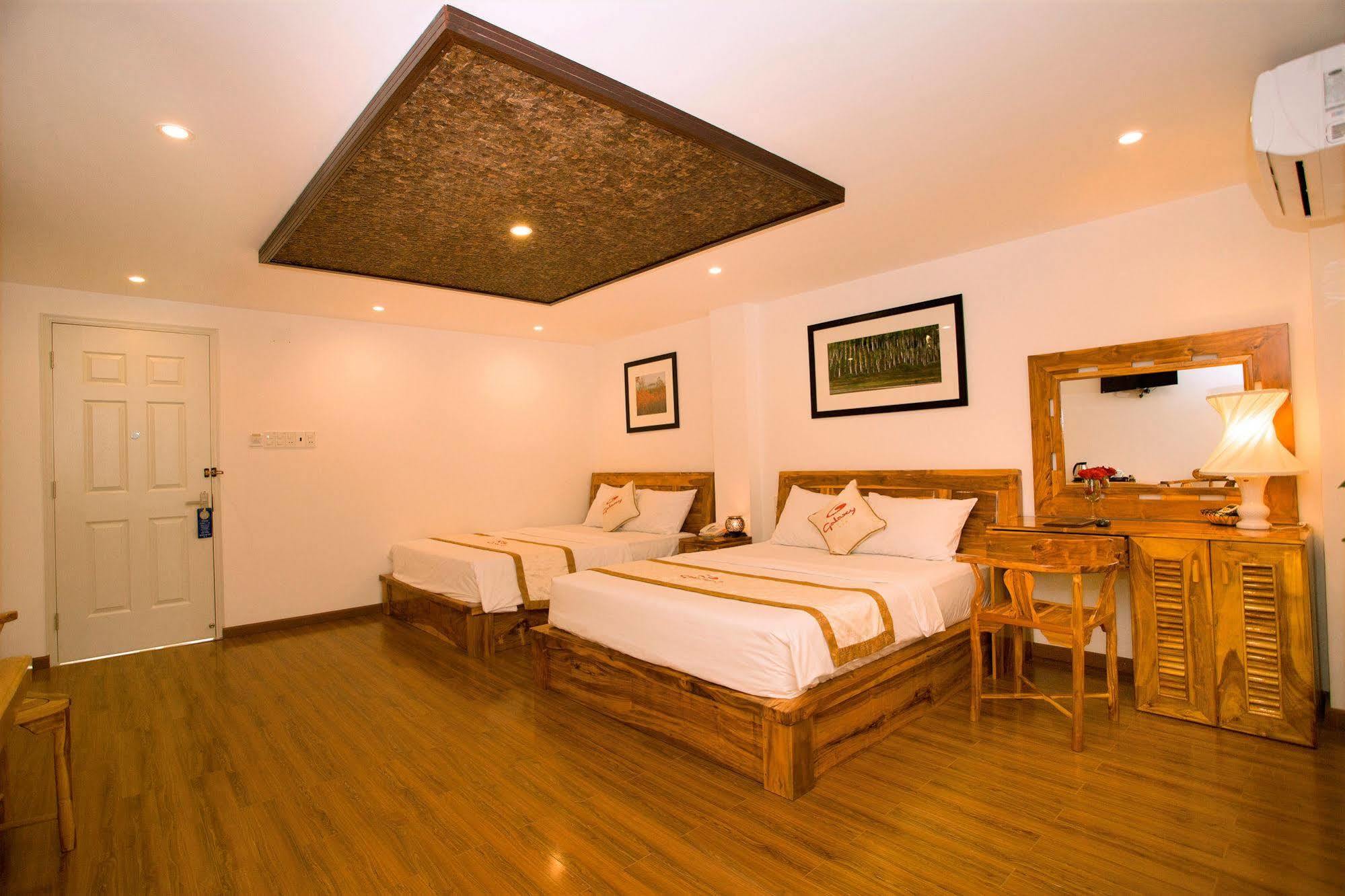 Rex Hotel & Apartment Nha Trang Extérieur photo