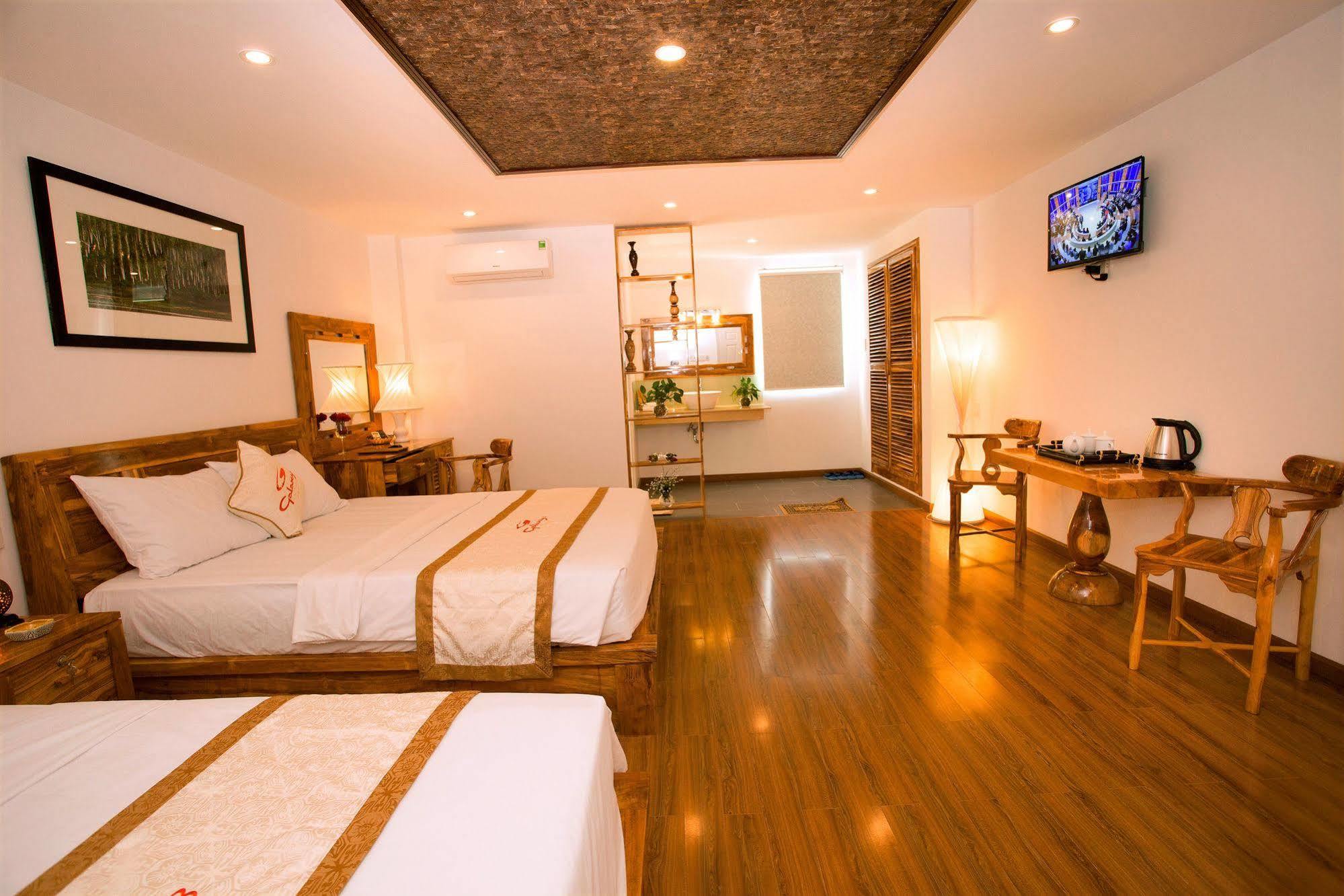 Rex Hotel & Apartment Nha Trang Extérieur photo