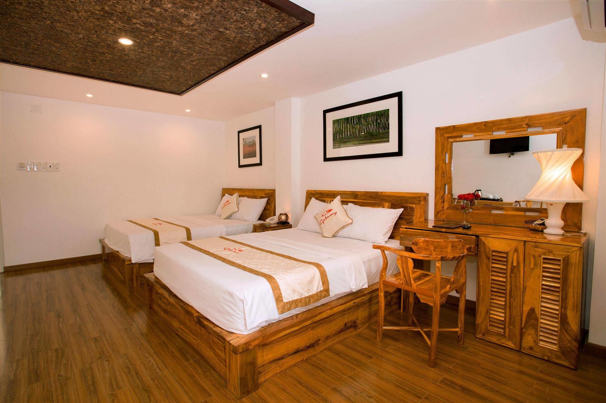 Rex Hotel & Apartment Nha Trang Extérieur photo