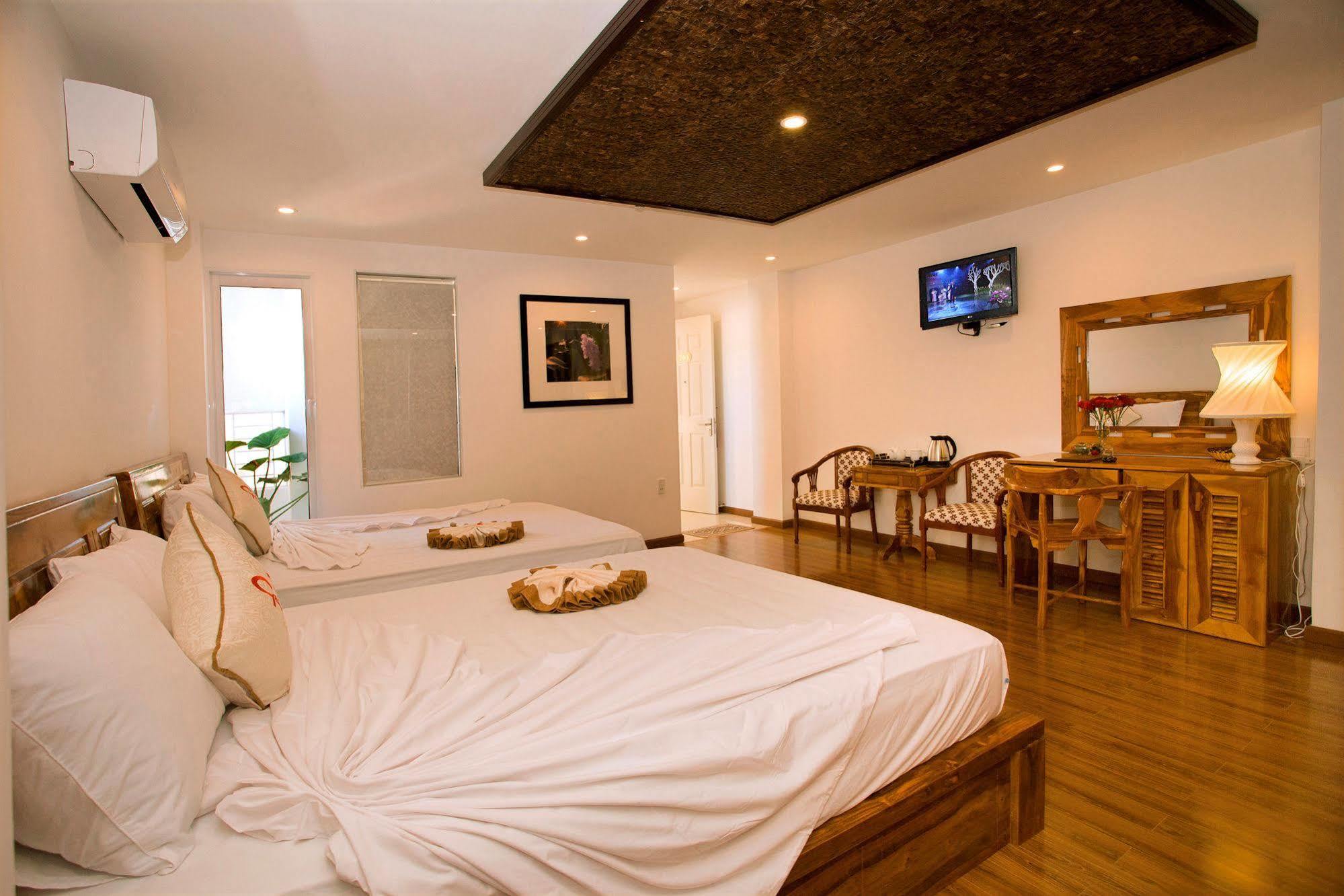 Rex Hotel & Apartment Nha Trang Extérieur photo